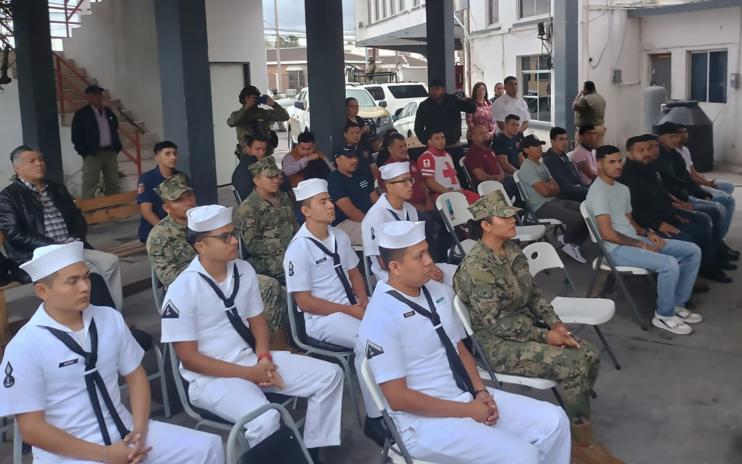 Capacitan a elementos que participarán como salvavidas en vacaciones de Semana Santa