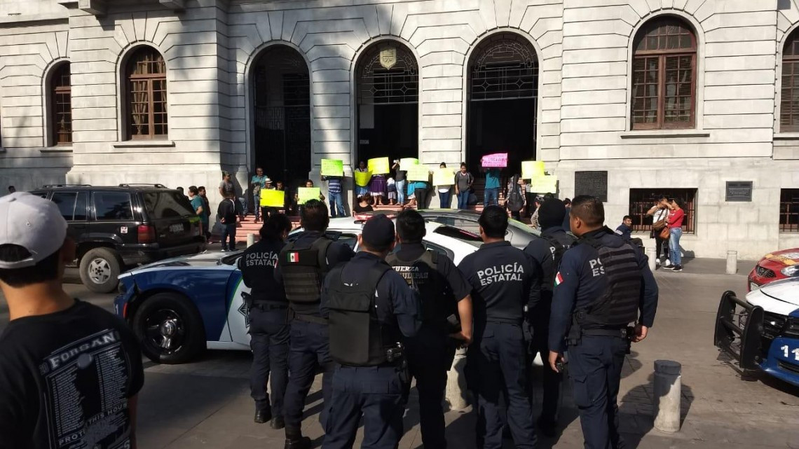 Ambulantes exigen a Chucho Nader los deje trabajar 