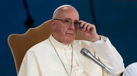 Insta el Papa Francisco a padres cuestionar a los hijos