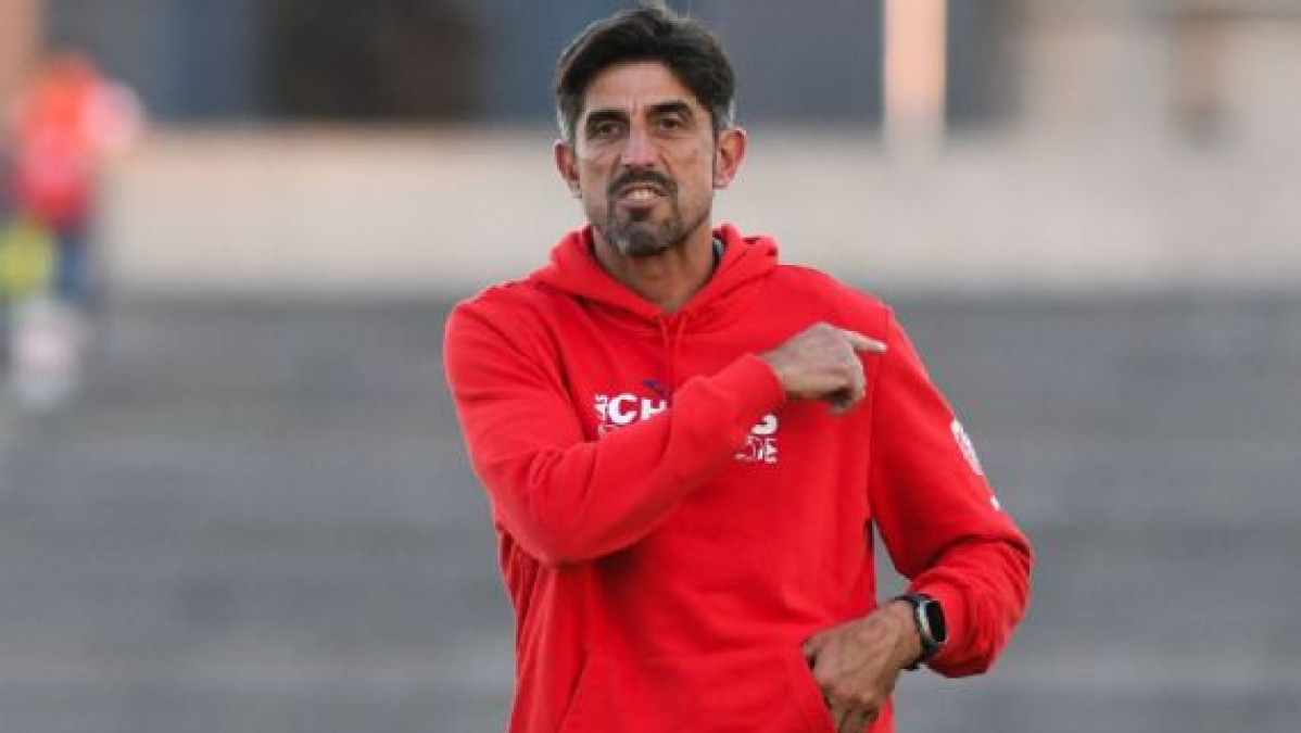 Veljko Paunovic, DT de Chivas, recibe multa por criticar el arbitraje