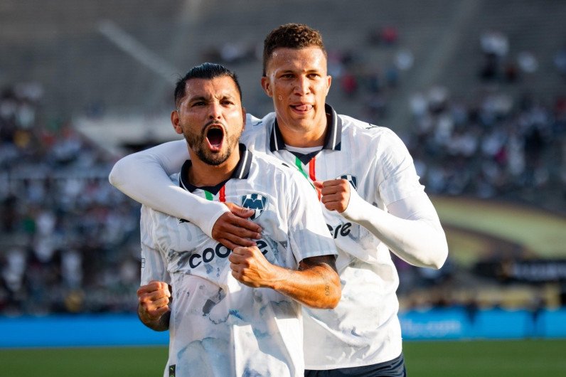 Monterrey golea a Urawa Reds y avanza a octavos en el Mundial de Clubes