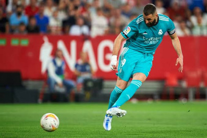 Real Madrid remonta y se acerca cada vez más al título de Liga