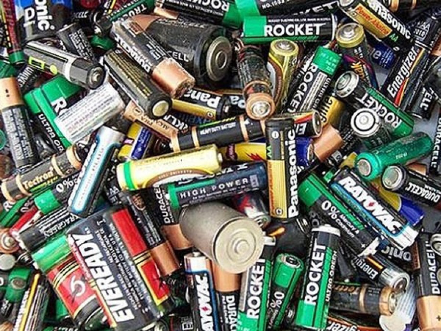 No tire a la basura las pilas usadas; Ecología las recolectará para evitar que contaminen
