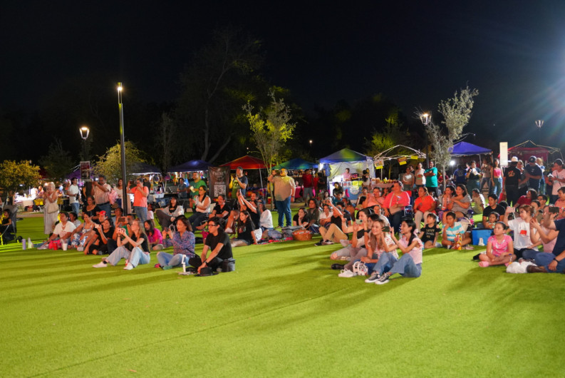 Familias disfrutan de un domingo cultural en el parque viveros con “Juntos por el Arte y la Cultura”