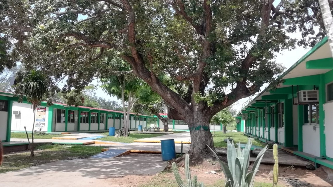 Inauguran techumbre en CBTA 12