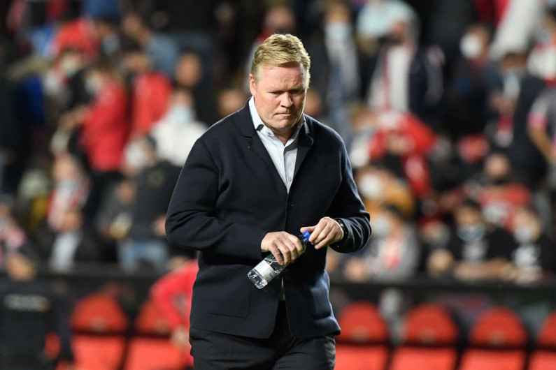 Koeman es destituido como DT del Barcelona