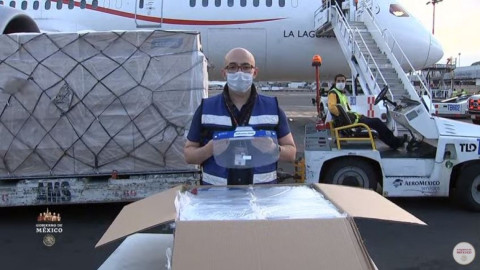 Llega de China a México sexto vuelo con insumos médicos