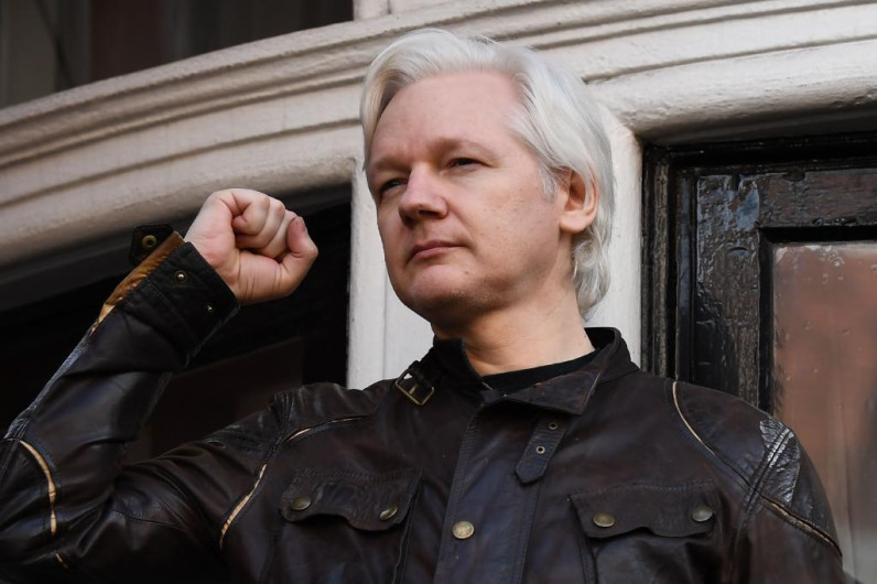 Julian Assange demanda a Ecuador por violación de derechos