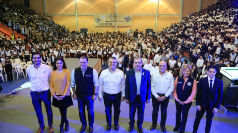 Jóvenes son convocados a convertirse en agentes de cambio por la paz