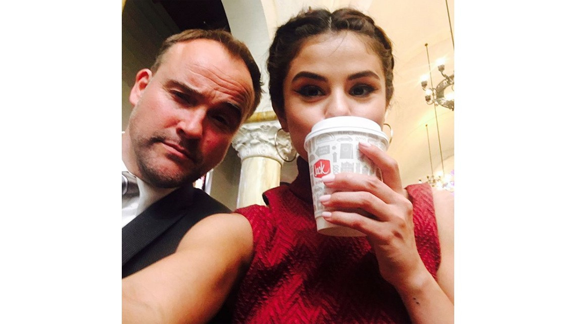 La familia Russo de los "Los Hechiceros de Waverly Place” se vuelve a reunir