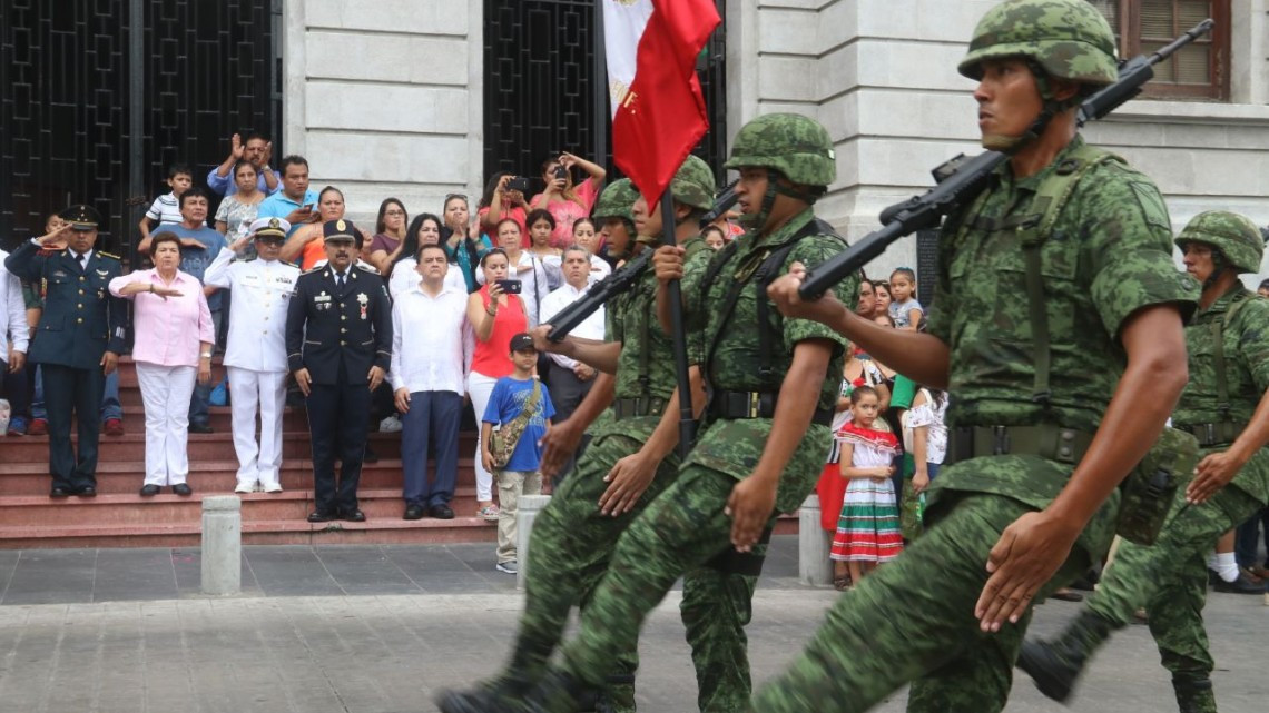 Realizan con éxito desfile conmemorativo de la independencia de México