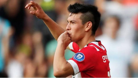 "Chucky" Lozano vuelve a actividad con PSV Eindhoven 