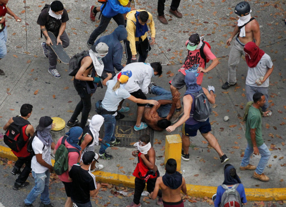 Cinco muertes en una semana por protestas en Venezuela