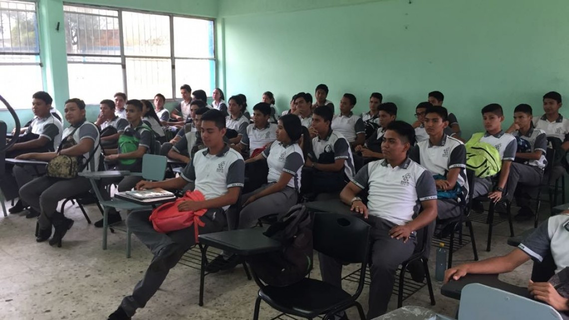 Amplían programa de becas, para beneficio de estudiantes y deportistas