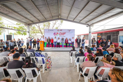 Llevó Carlos Peña Ortiz servicios sociales gratuitos a Villas del Roble