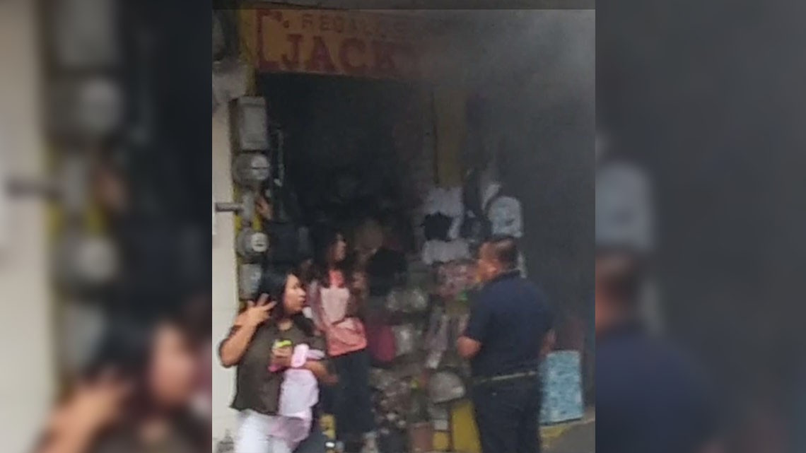 Dantesco incendio en la zona centro de Tampico afecta 3 negocios