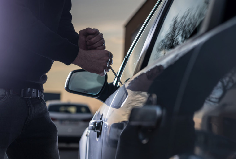 Invitan a residentes del Valle a asegurar su vehiculos 