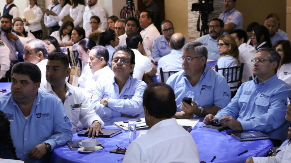 Fortalecen estructura municipal en beneficio de la sociedad