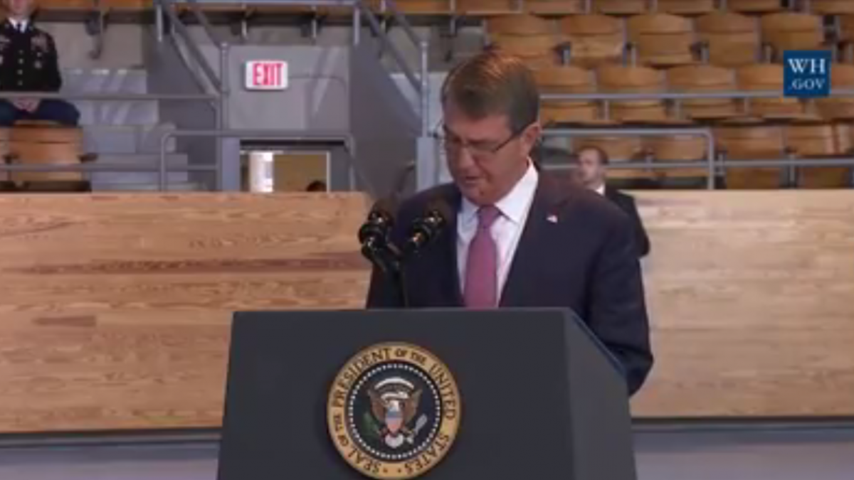 Las Fuerzas Armadas de EU despiden al presidente Barack Obama