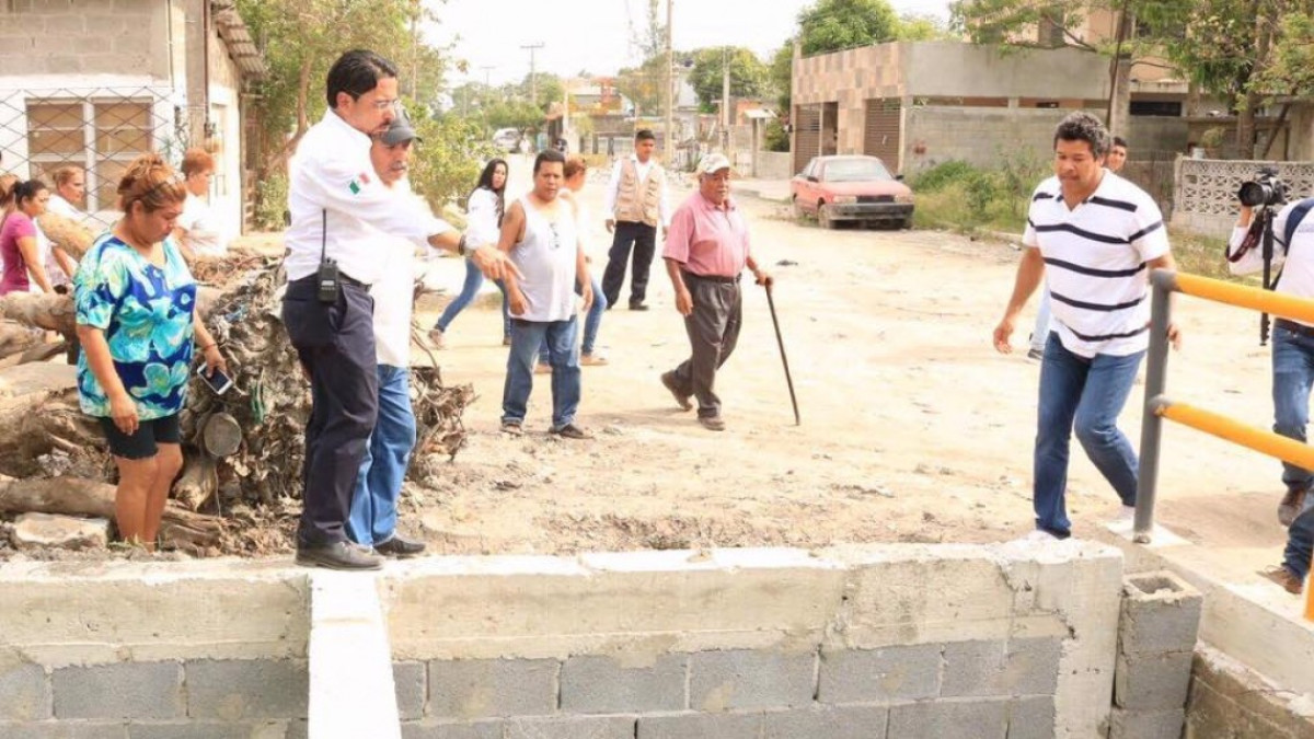 Atiende alcalde peticiones de la colonia Ignacio Zaragoza