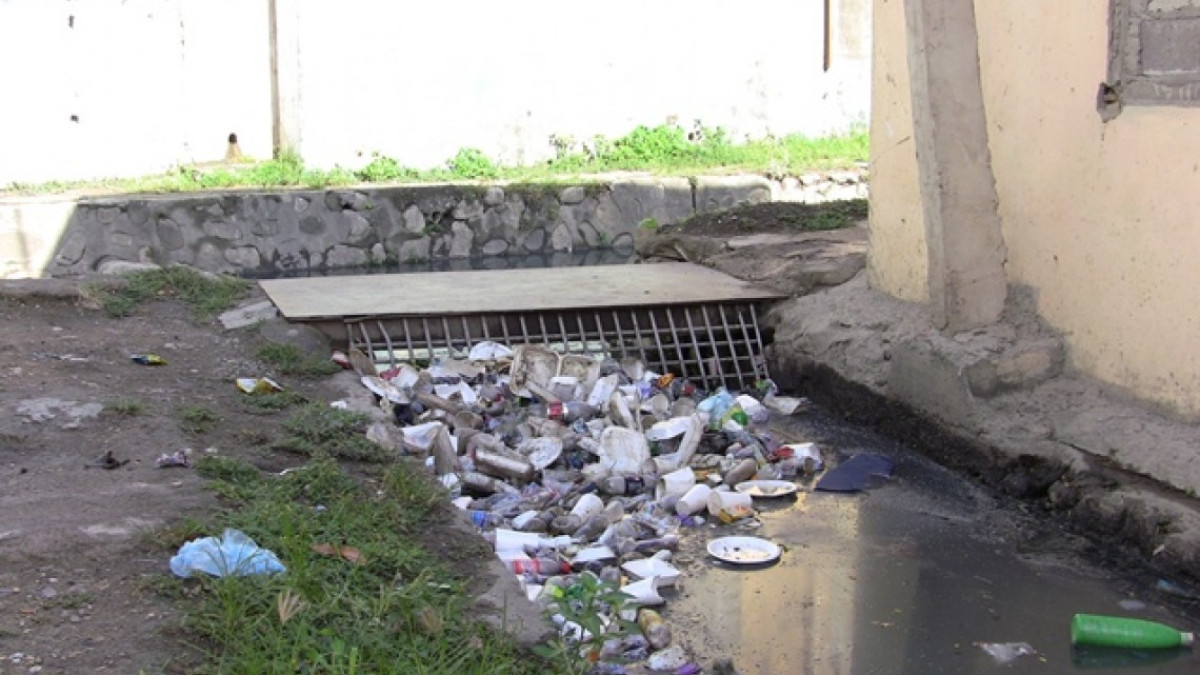 Drenes pluviales no duran limpios ni 24 horas en Madero