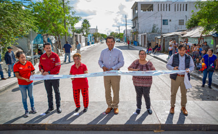 En recta final del 2023, siguen cumpliendo compromisos; entregan nuevas pavimentaciones