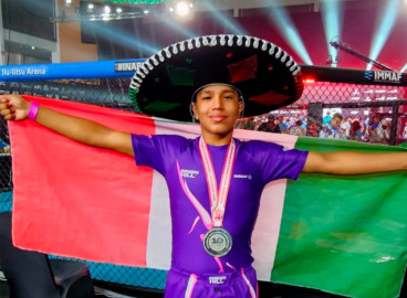Mexicano hace historia en combate de artes marciales mixtas 