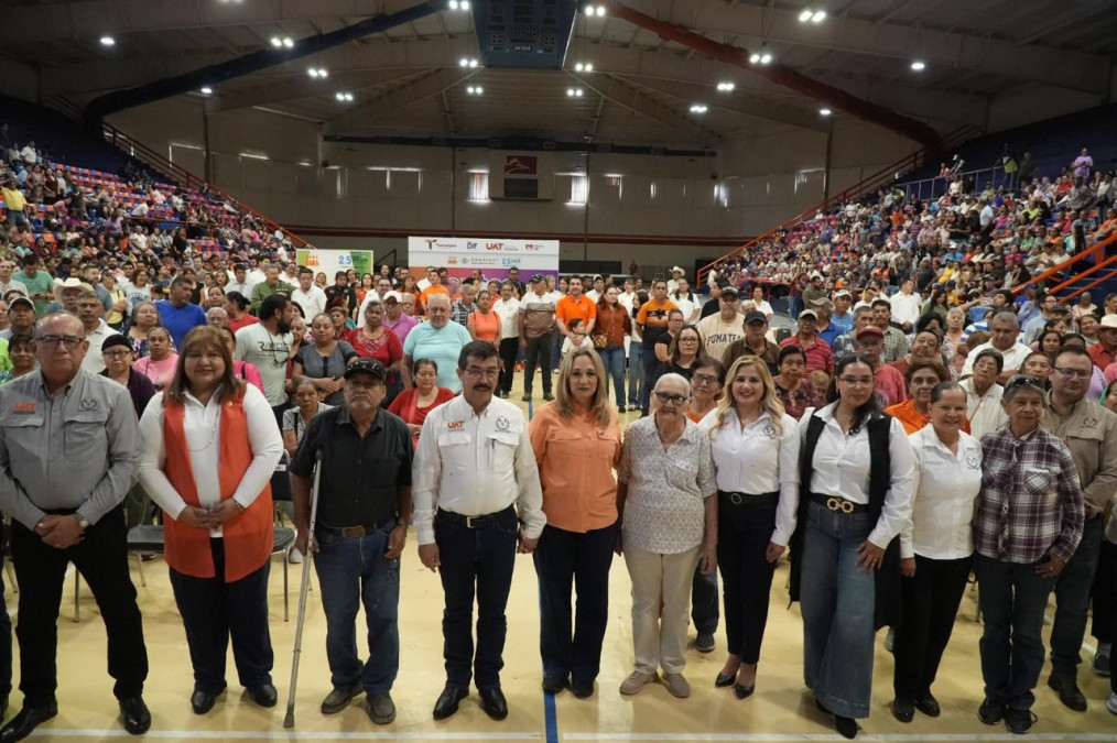 “Lentes con Corazón” reafirma vocación humanista de la UAT