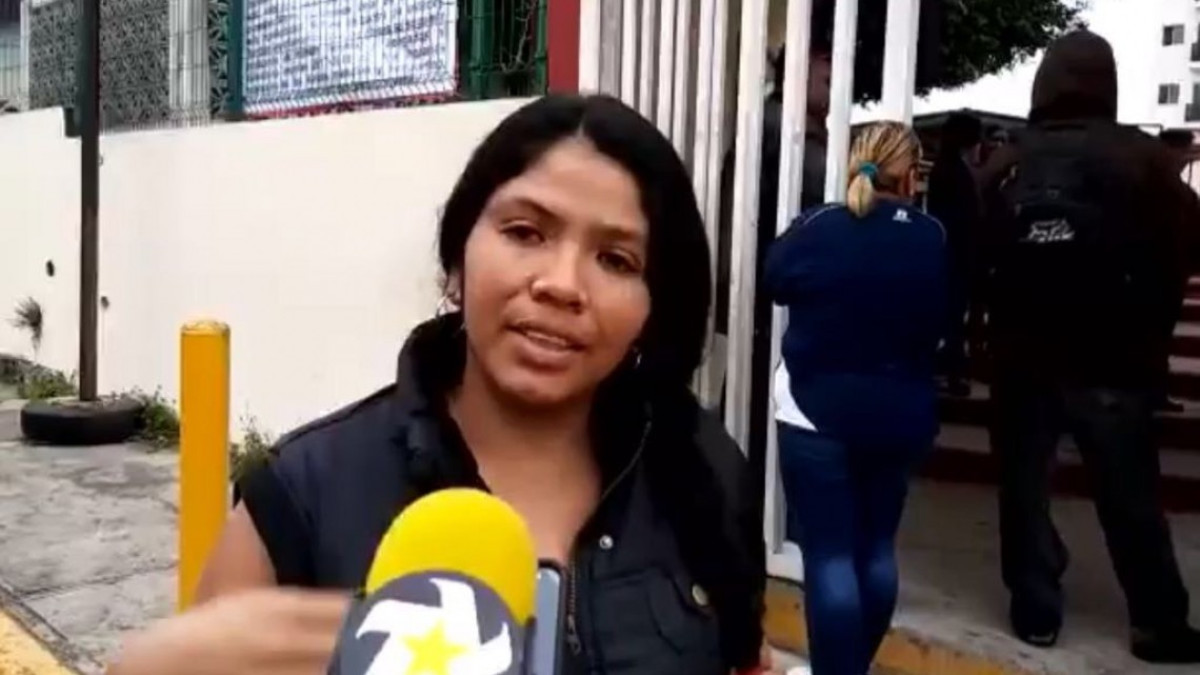 Padres de familia suspenden clases en secundaria No. 7