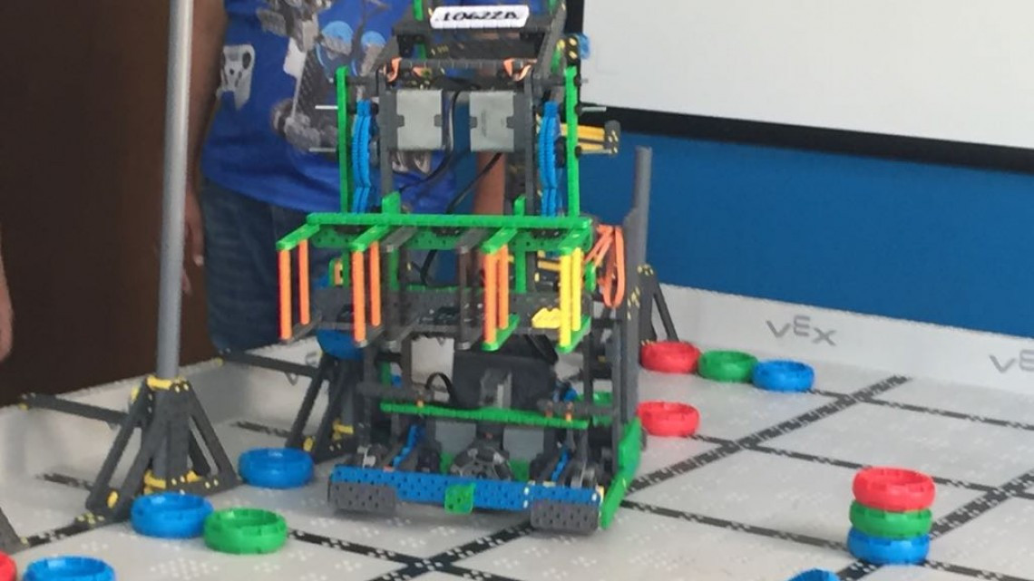 Alumnos de educación básica participarán a nivel internacional de robótica