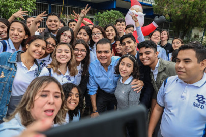 Cumple Rivas con equipamiento a CBTIS 234 y 137, y CAM 46 y 56