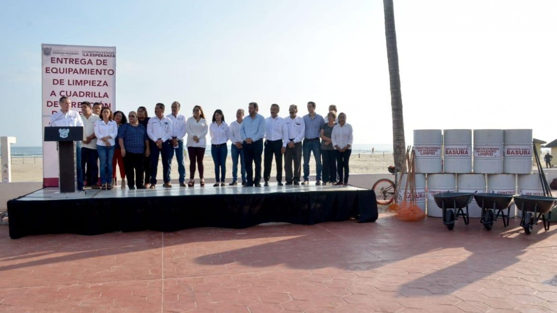 Dotan de equipamiento a cuadrillas de limpieza en Playa Miramar
