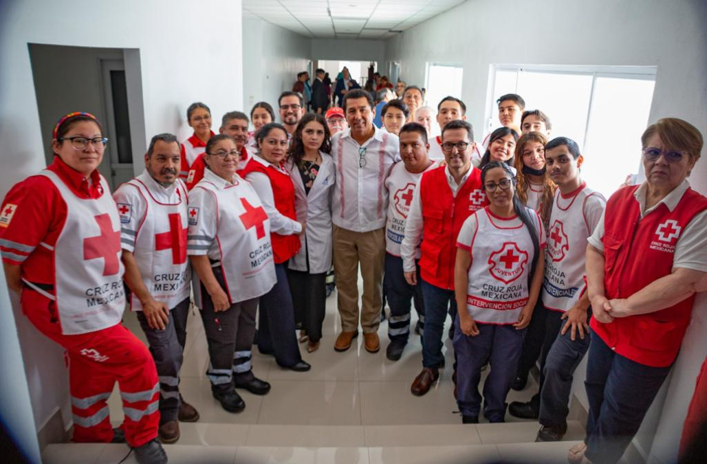  Mario López atestigua toma de protesta de nueva directiva de la Cruz Roja Mexicana Delegación Matamoros