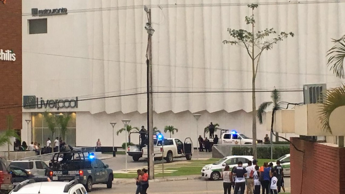 Operativo contra grupo armado en Centro Comercial Altama