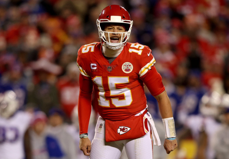Los Chiefs a la final de Conferencia en un partido de locos