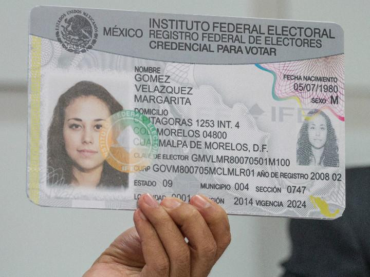 Reactivan entrega de credenciales de elector