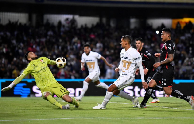 Atlas vence 1-0 a Pumas en las semifinales de ida de la Liga MX