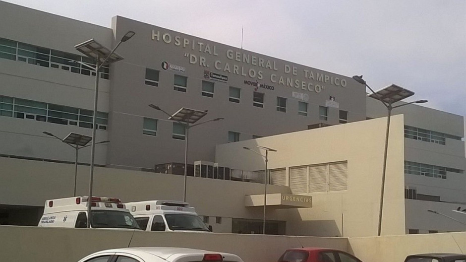 Colonos cierran calle por falta de agua 