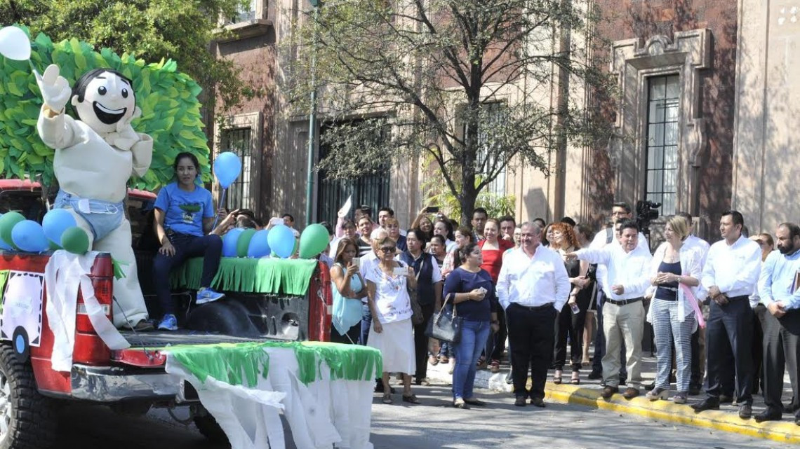 Promueven con desfile Semana Nacional de Salud