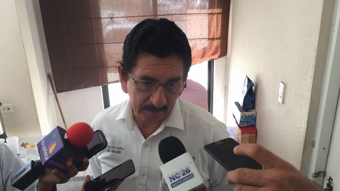 Hospital civil opera con plantilla básica dando atención a derechohabientes.