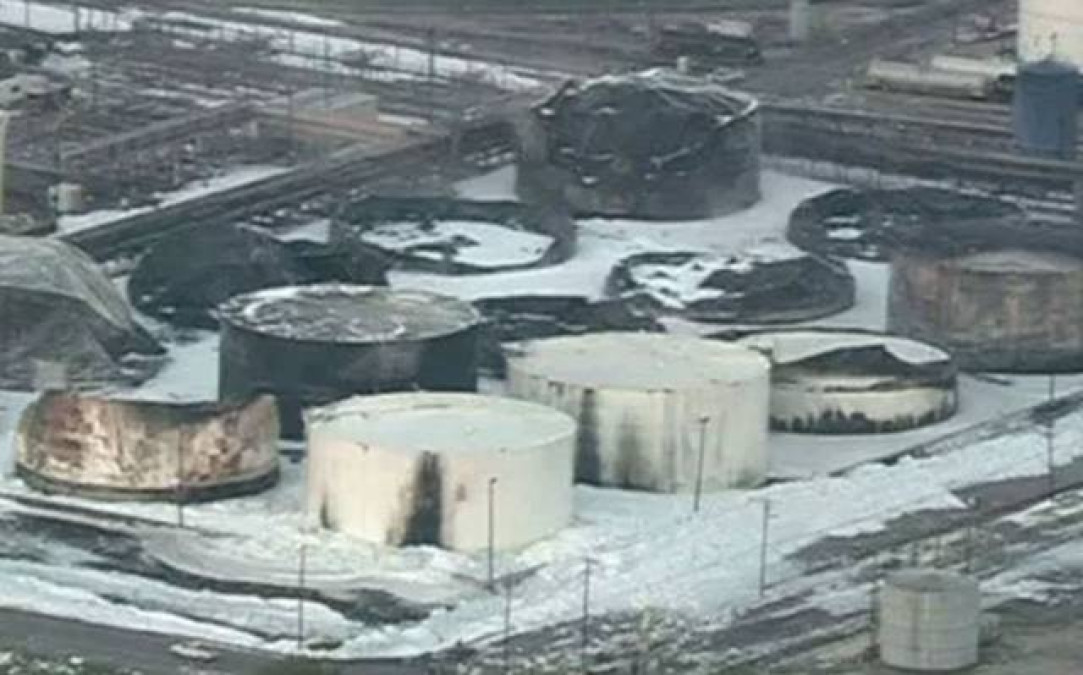 Extinguen incendio en planta química de Texas