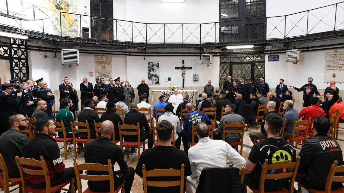 Papa Francisco visita una cárcel romana por el Jueves Santo
