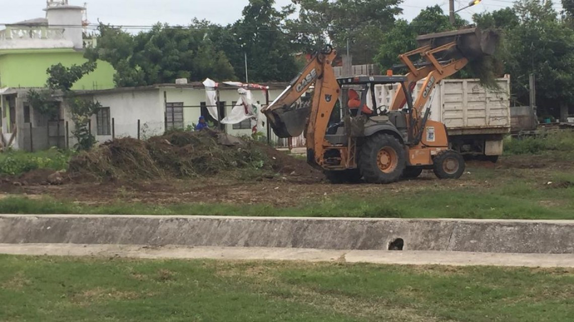 Trabajan en la recuperación y mantenimiento de espacios públicos