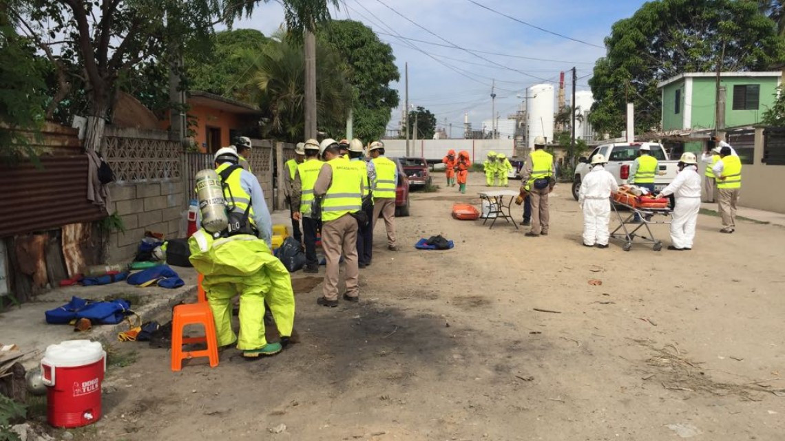 Realizan simulacro con la industria y vecinos aledaños a la empresa