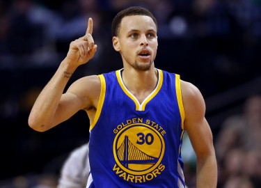Golden State da contrato de $201 mdd a Curry