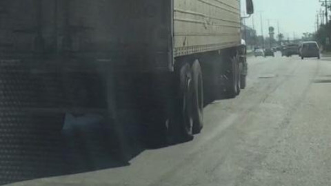 Camiones con fallas mecánicas ponen en riesgo a automovilistas