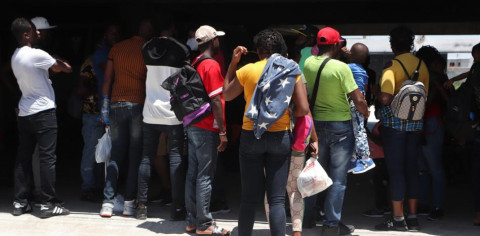 Arriban 150 migrantes a Matamoros; Albergue queda saturado