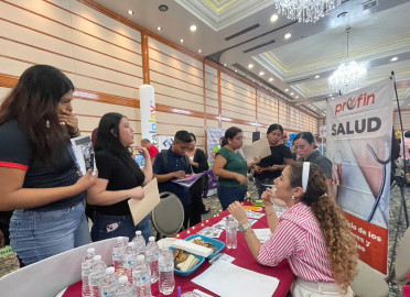 Ofrecen 800 vacantes en Feria del Empleo para Jóvenes