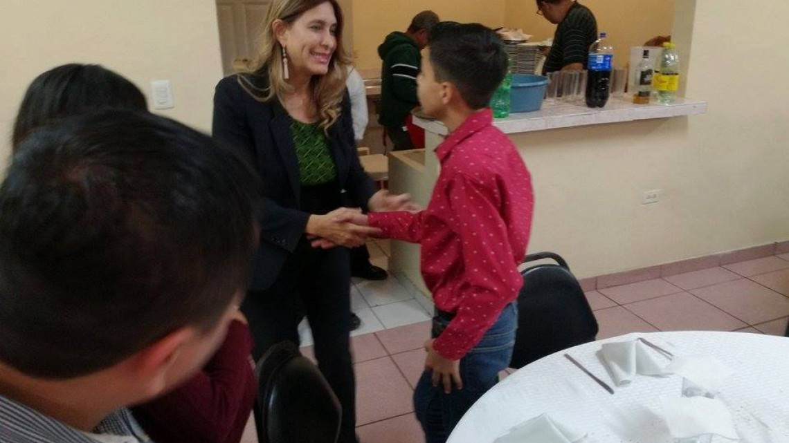 Asiste Maki a posada de sindicatos de Telesecundarias