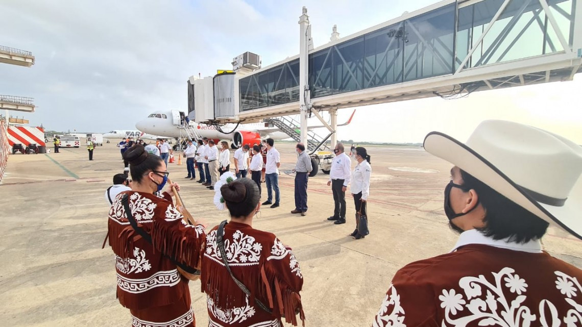 Tamaulipas recibe vuelo inaugural de Viva Aerobus, conectando CDMX con Tampico